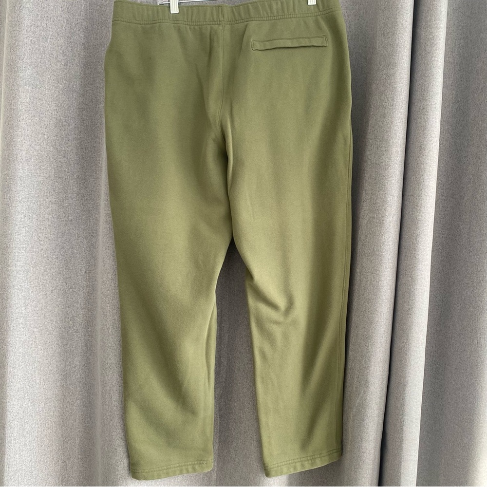 Men's L.L. Bean Jogger Sweatpants Deep Olive Green 32" sz XL - Picture 3 of 5